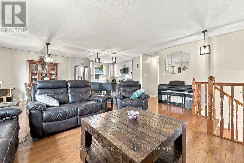 31 COCKCROFT CRESCENT