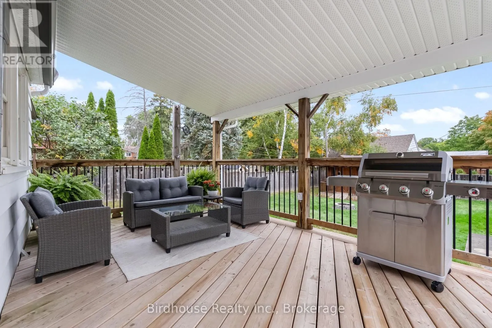 14 ANGELINE STREET S