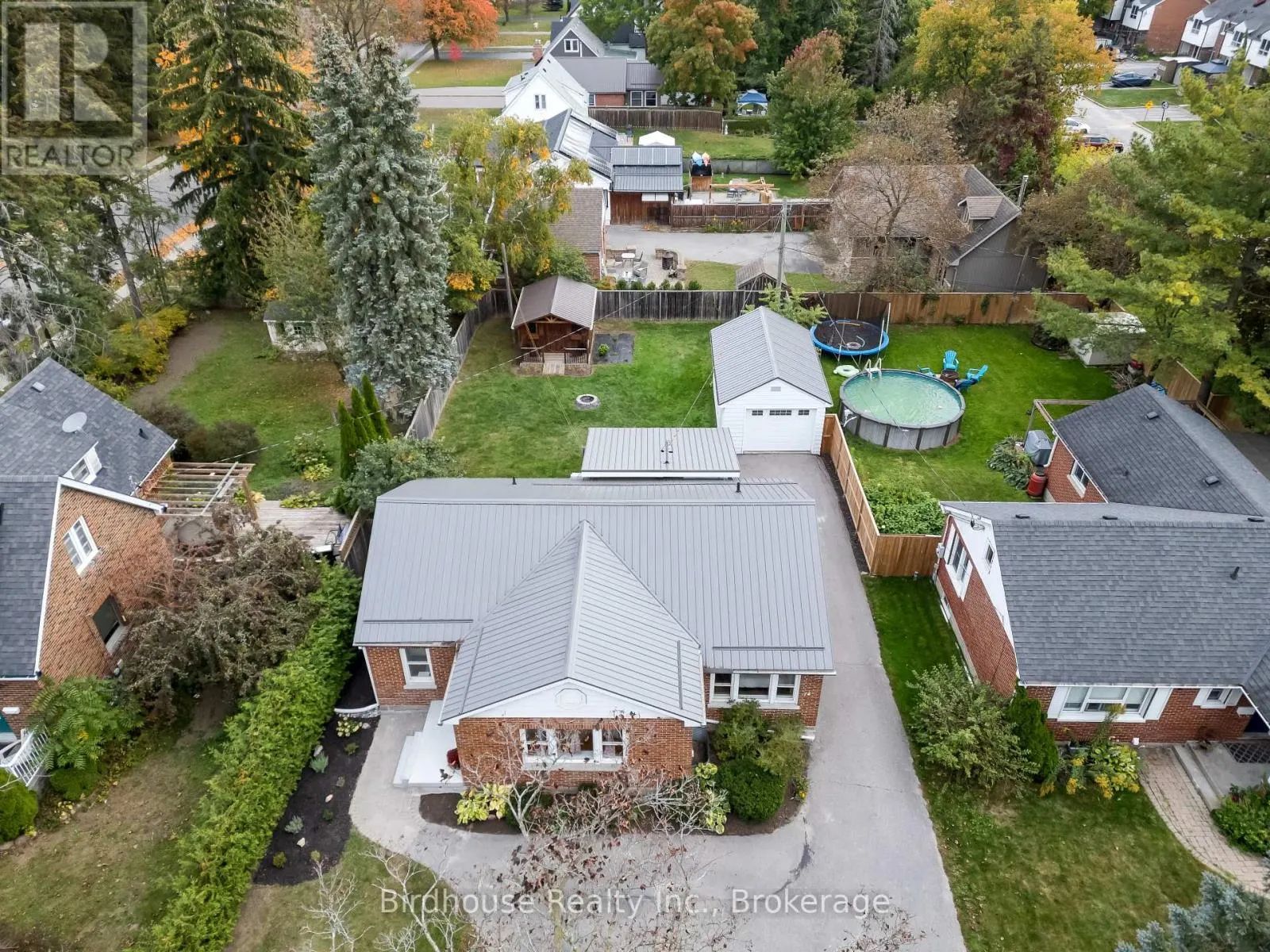 14 ANGELINE STREET S