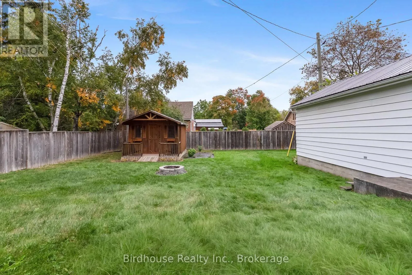 14 ANGELINE STREET S