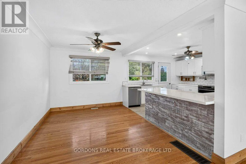 207 ROBERT WALLACE DRIVE