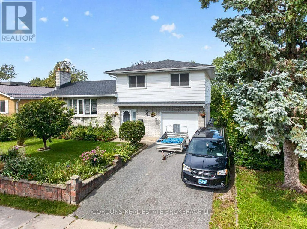 207 ROBERT WALLACE DRIVE