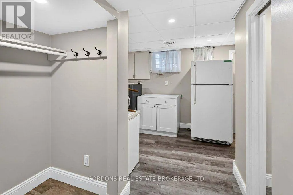 207 ROBERT WALLACE DRIVE
