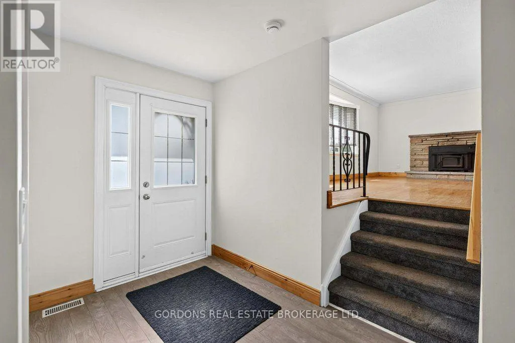 207 ROBERT WALLACE DRIVE