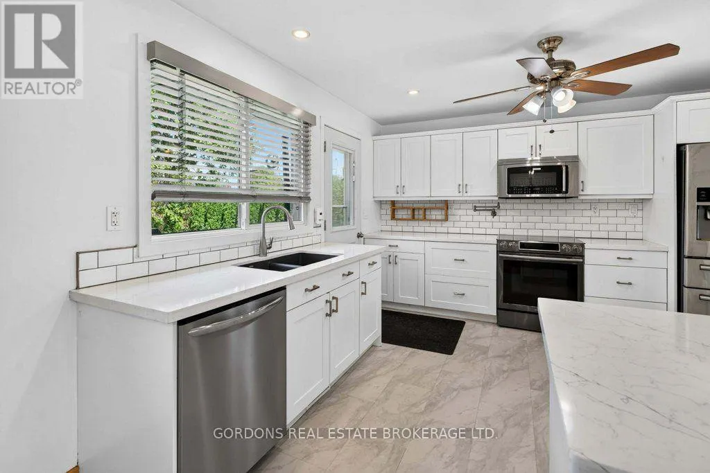 207 ROBERT WALLACE DRIVE