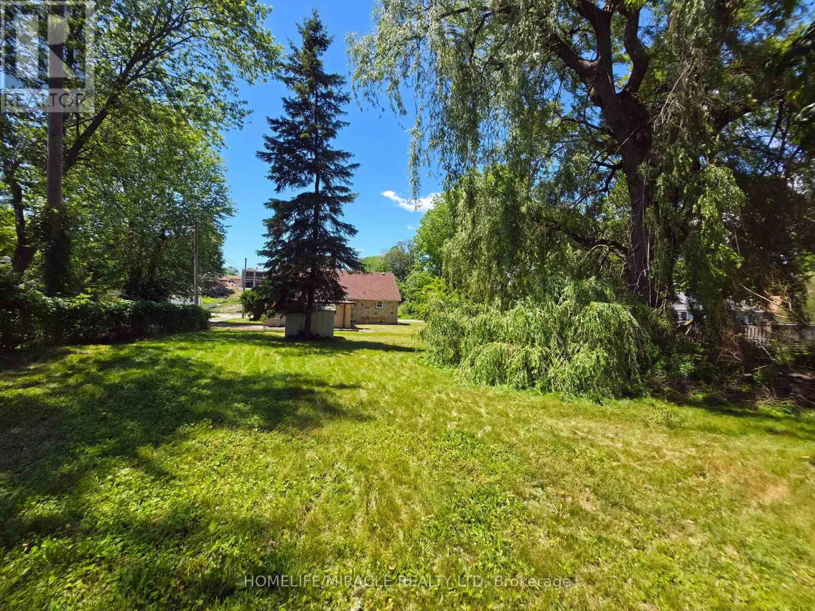 17 GODERICH STREET