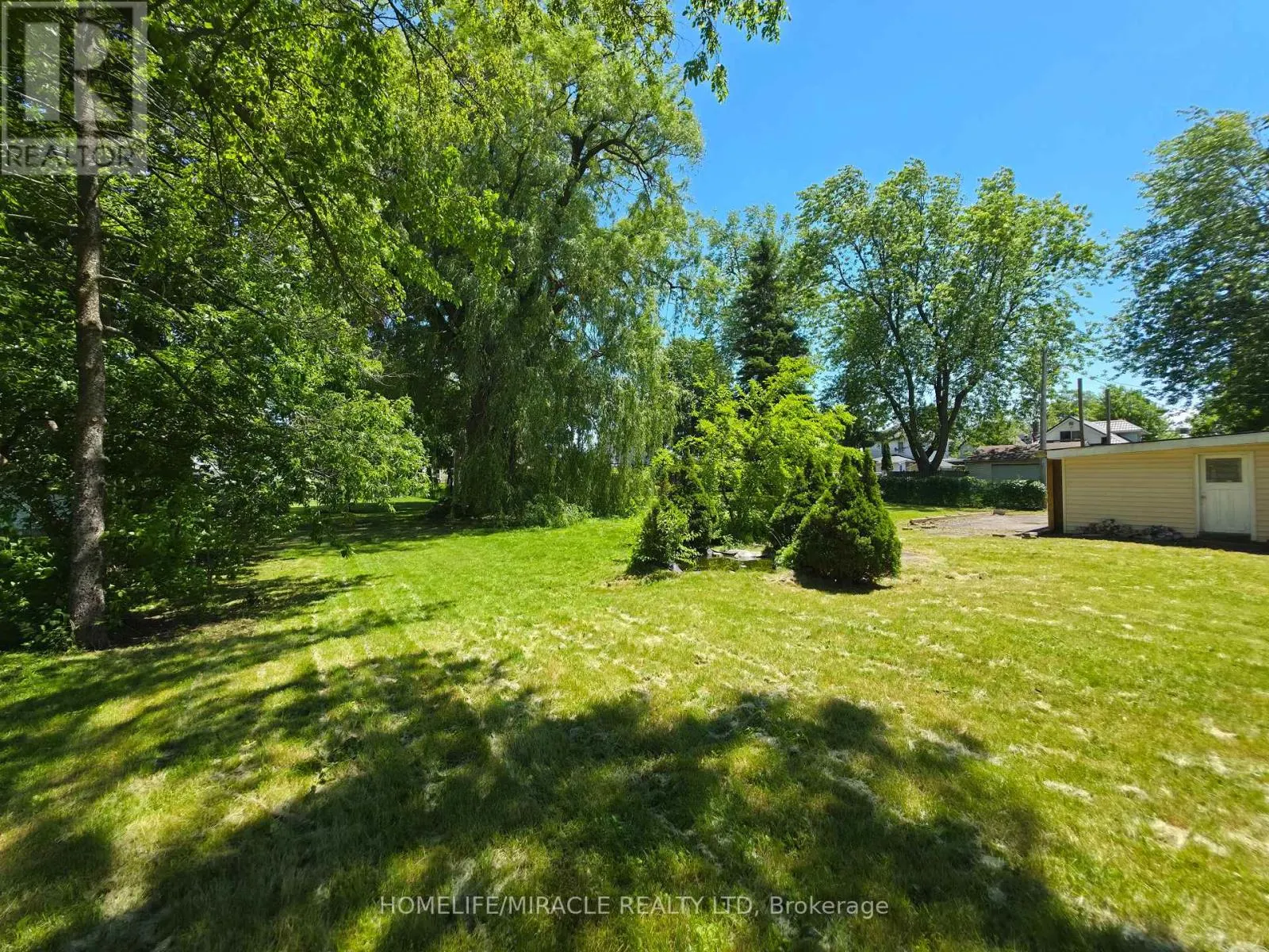 17 GODERICH STREET