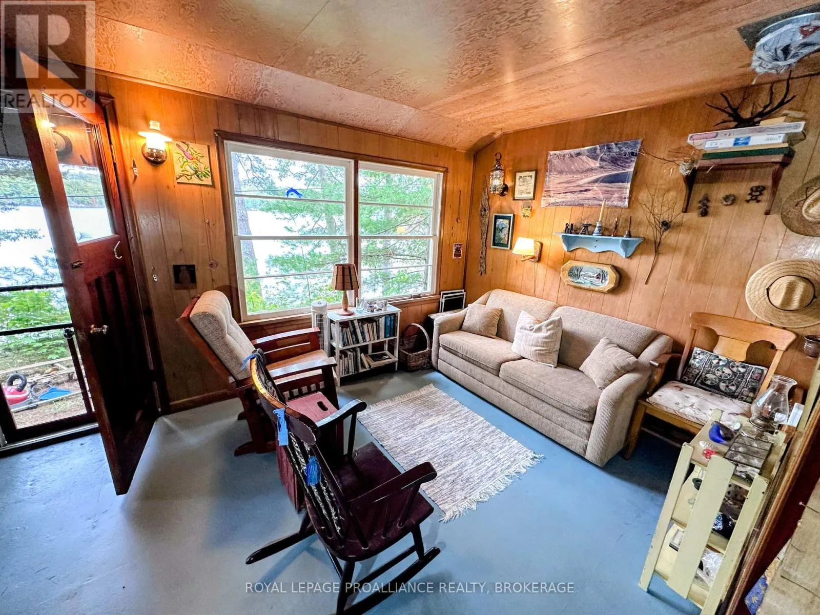 1256 ROSE LANE
