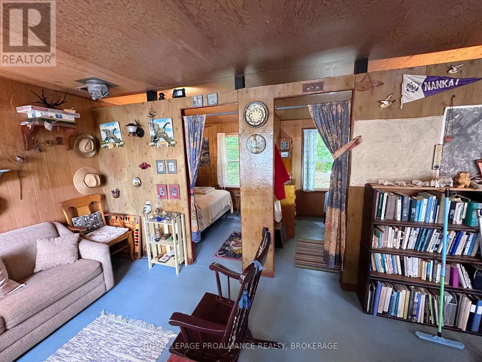 1256 ROSE LANE
