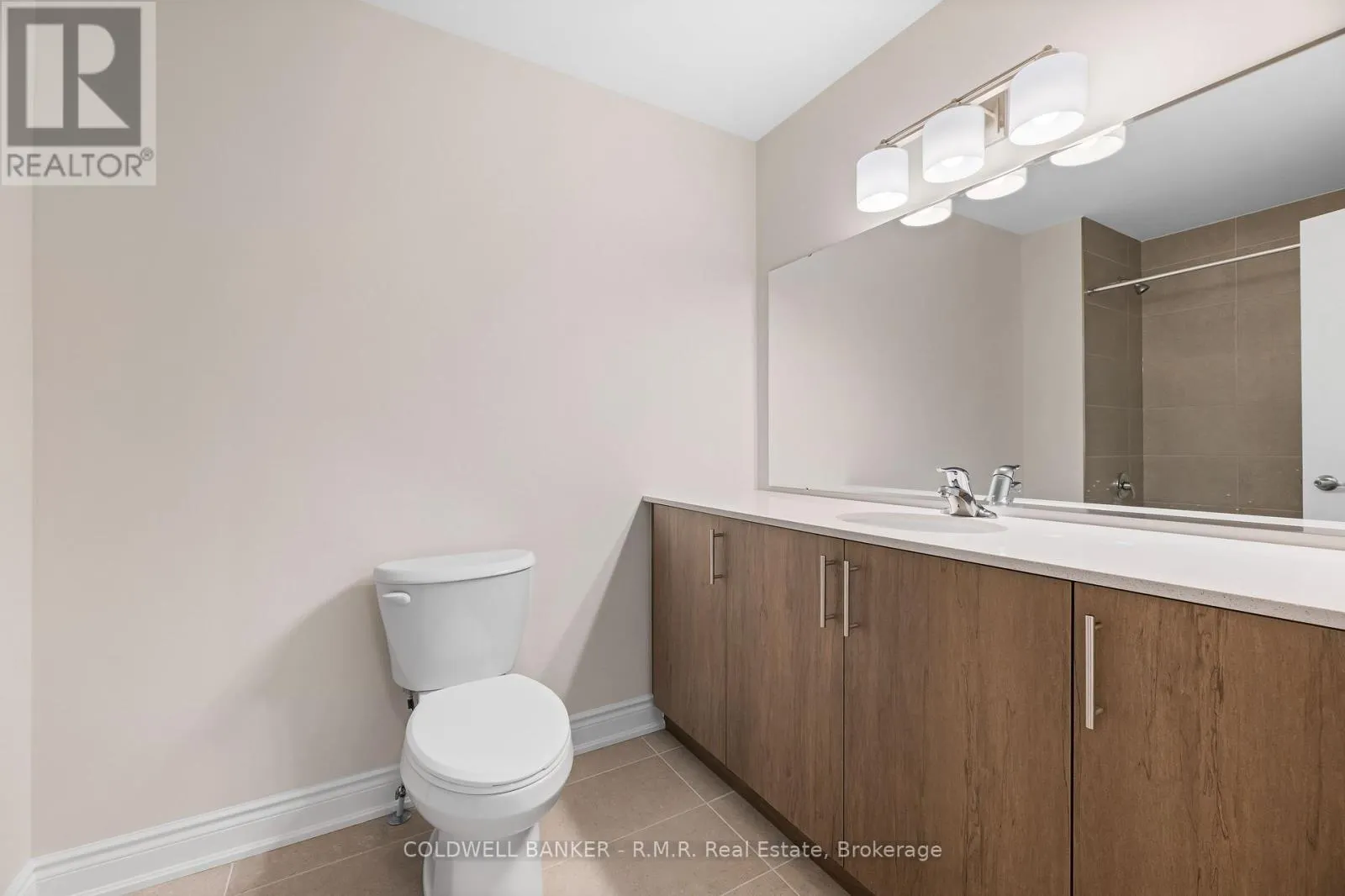 B - 434 ORCHARD AVENUE S #B