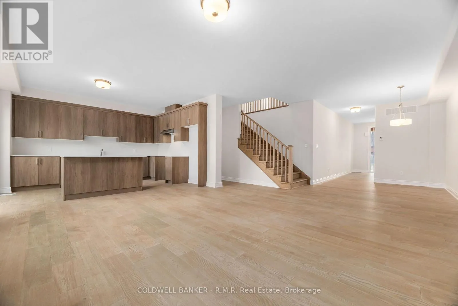 B - 434 ORCHARD AVENUE S #B