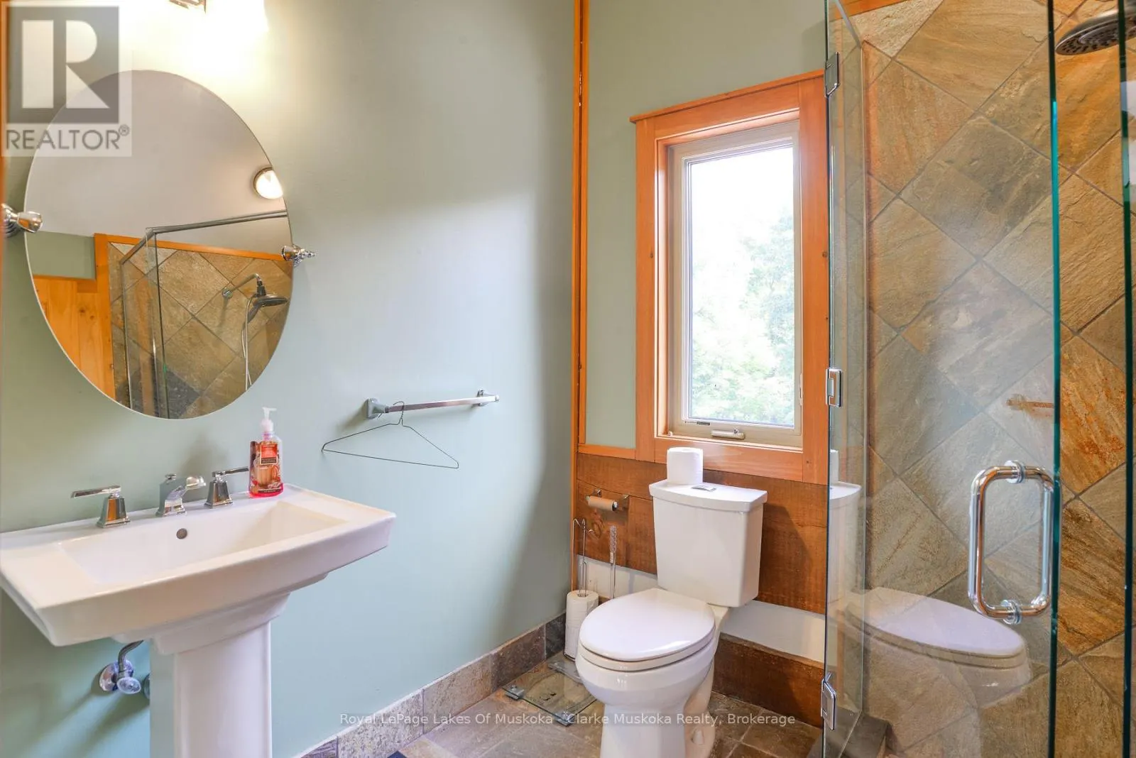1035 BREEZY POINT ROAD