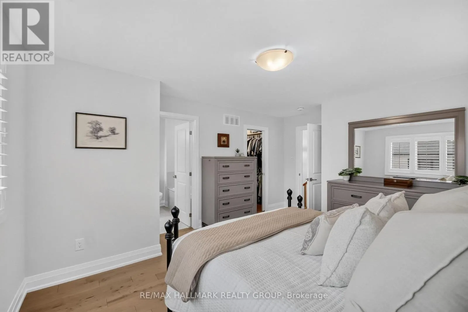 102 AQUARIUM AVENUE