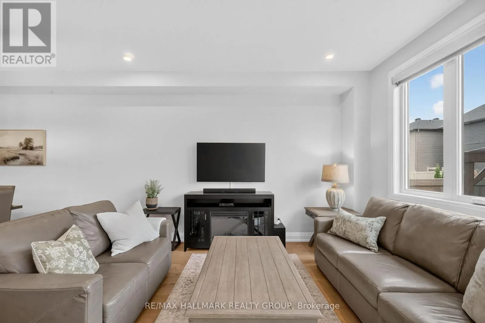 102 AQUARIUM AVENUE