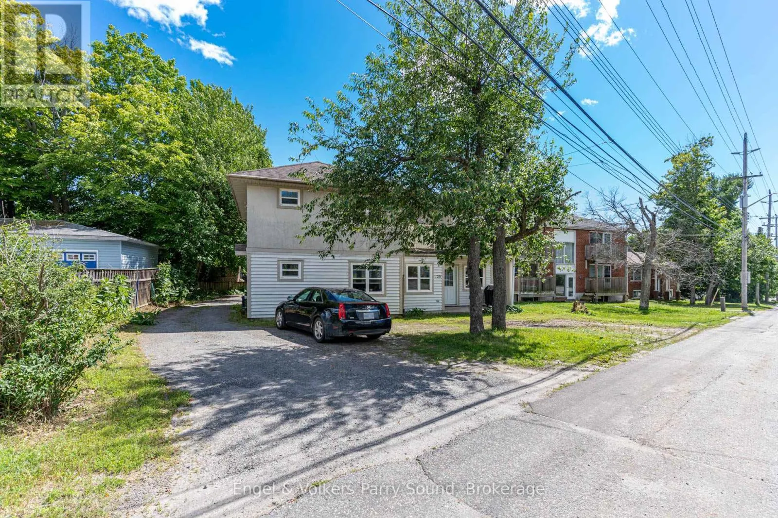 128 ISABELLA STREET
