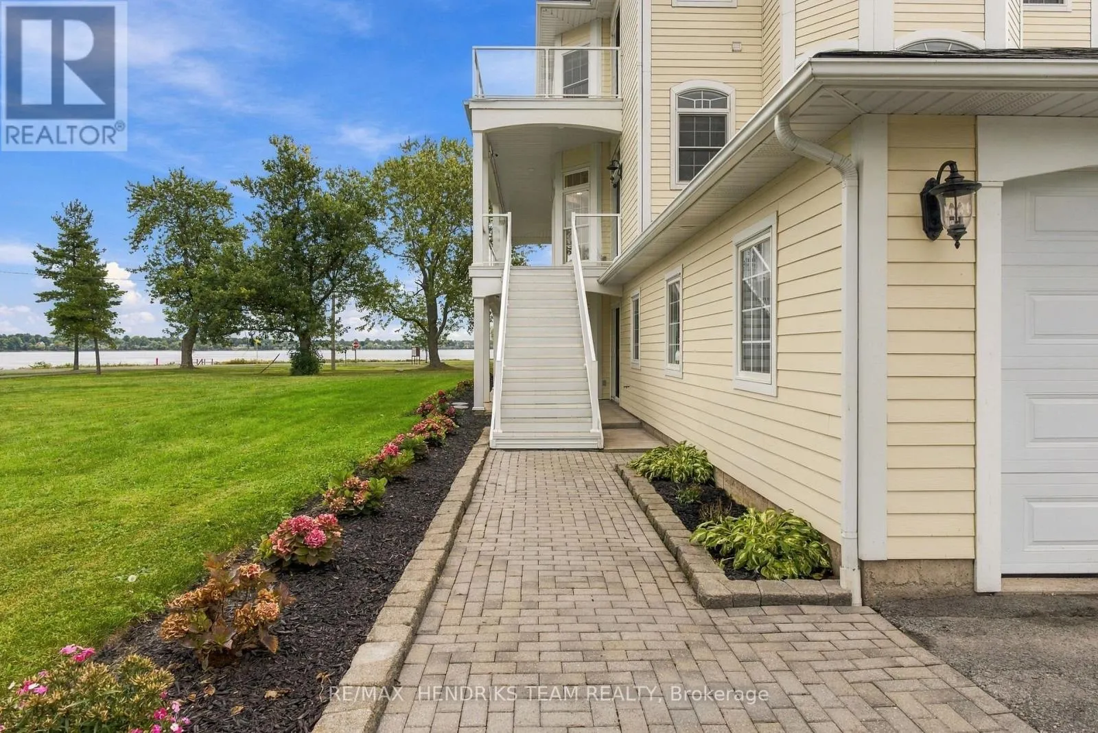 4069 NIAGARA RIVER PARKWAY