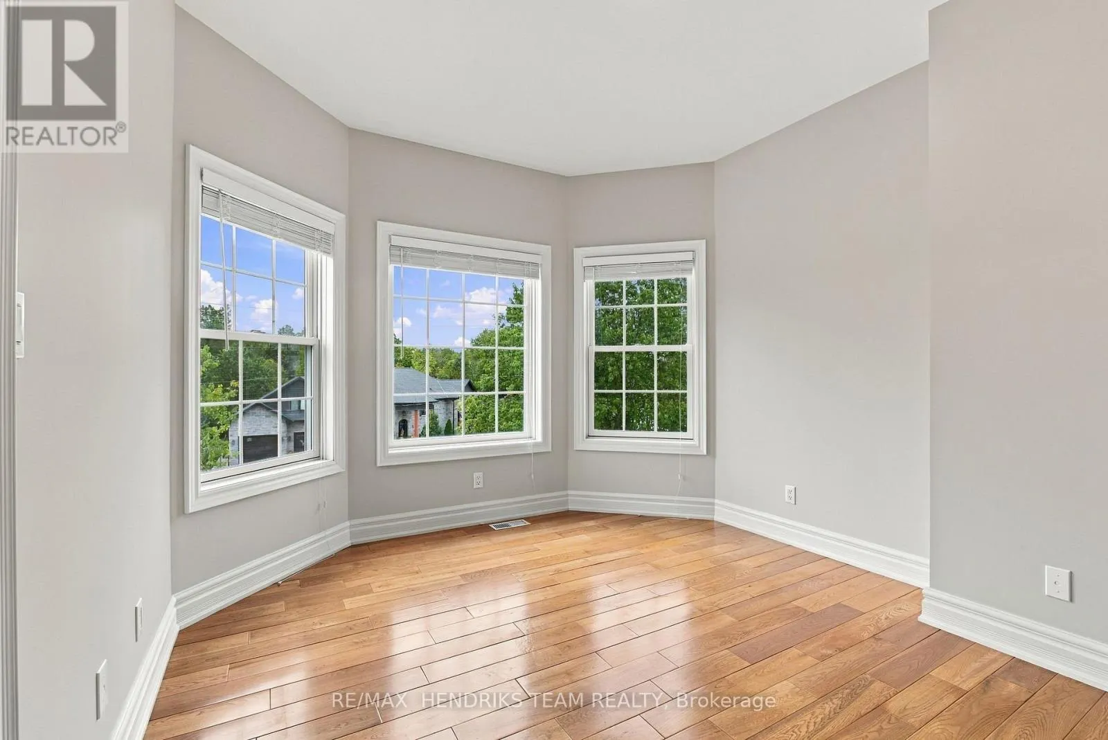 4069 NIAGARA RIVER PARKWAY