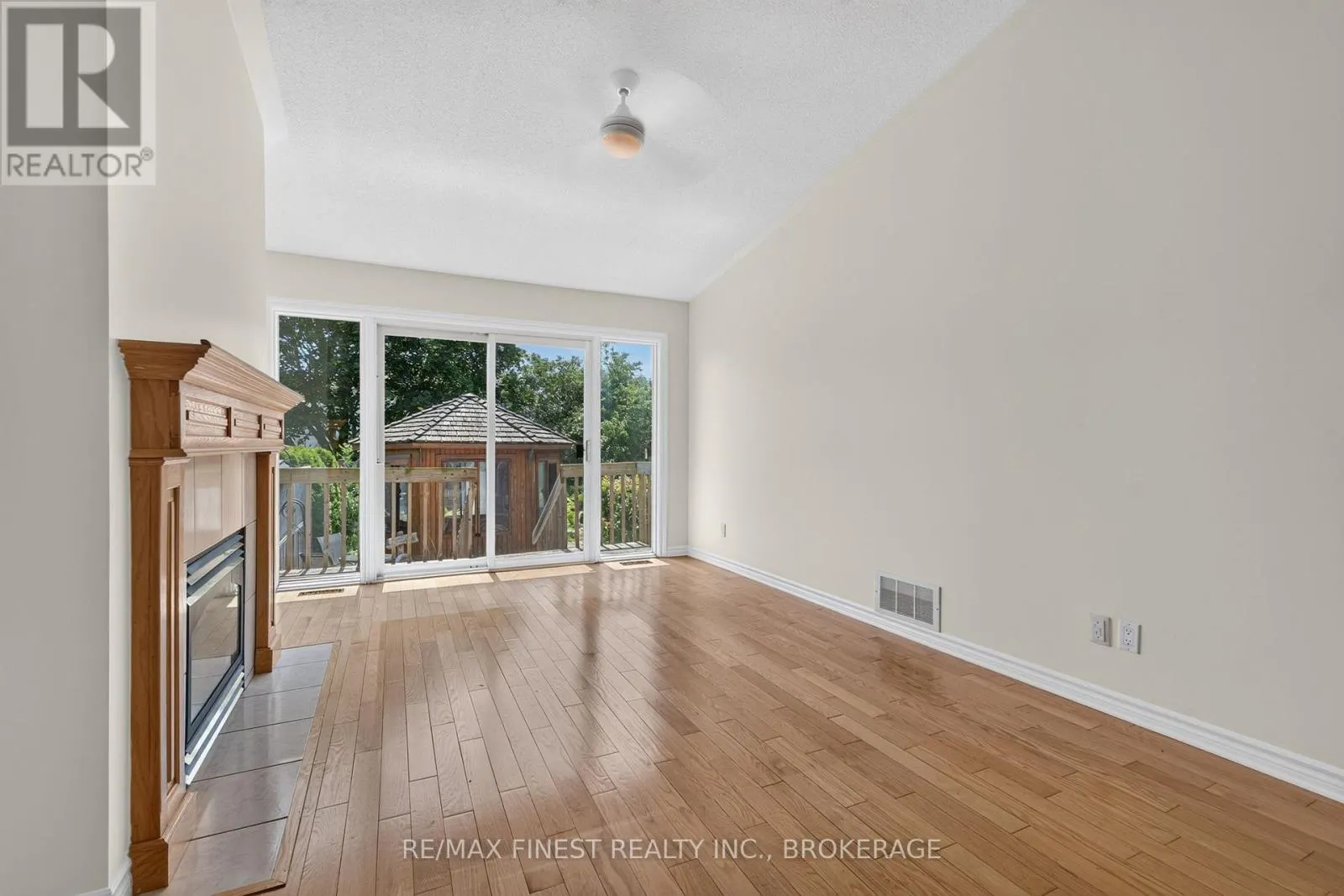 712 MILLWOOD DRIVE