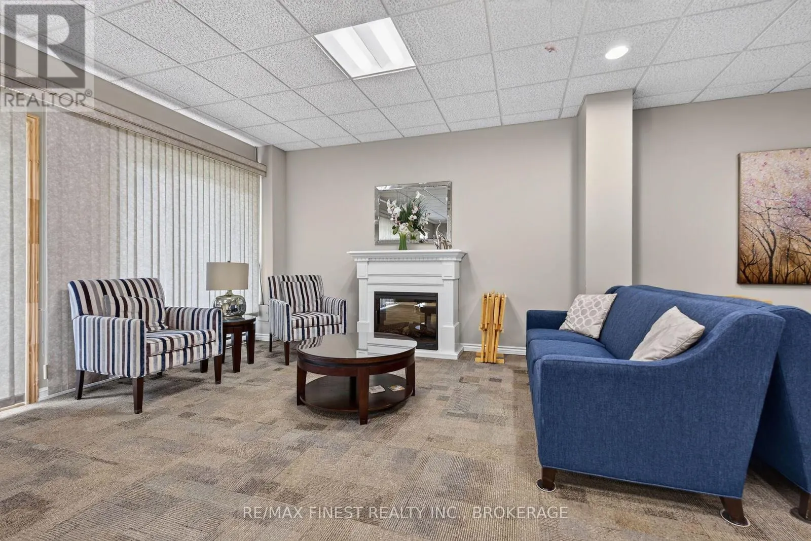 502 - 257 BATH ROAD #502