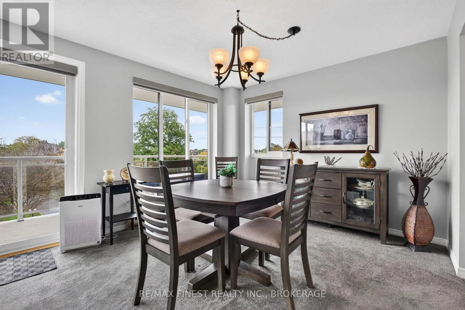 502 - 257 BATH ROAD #502
