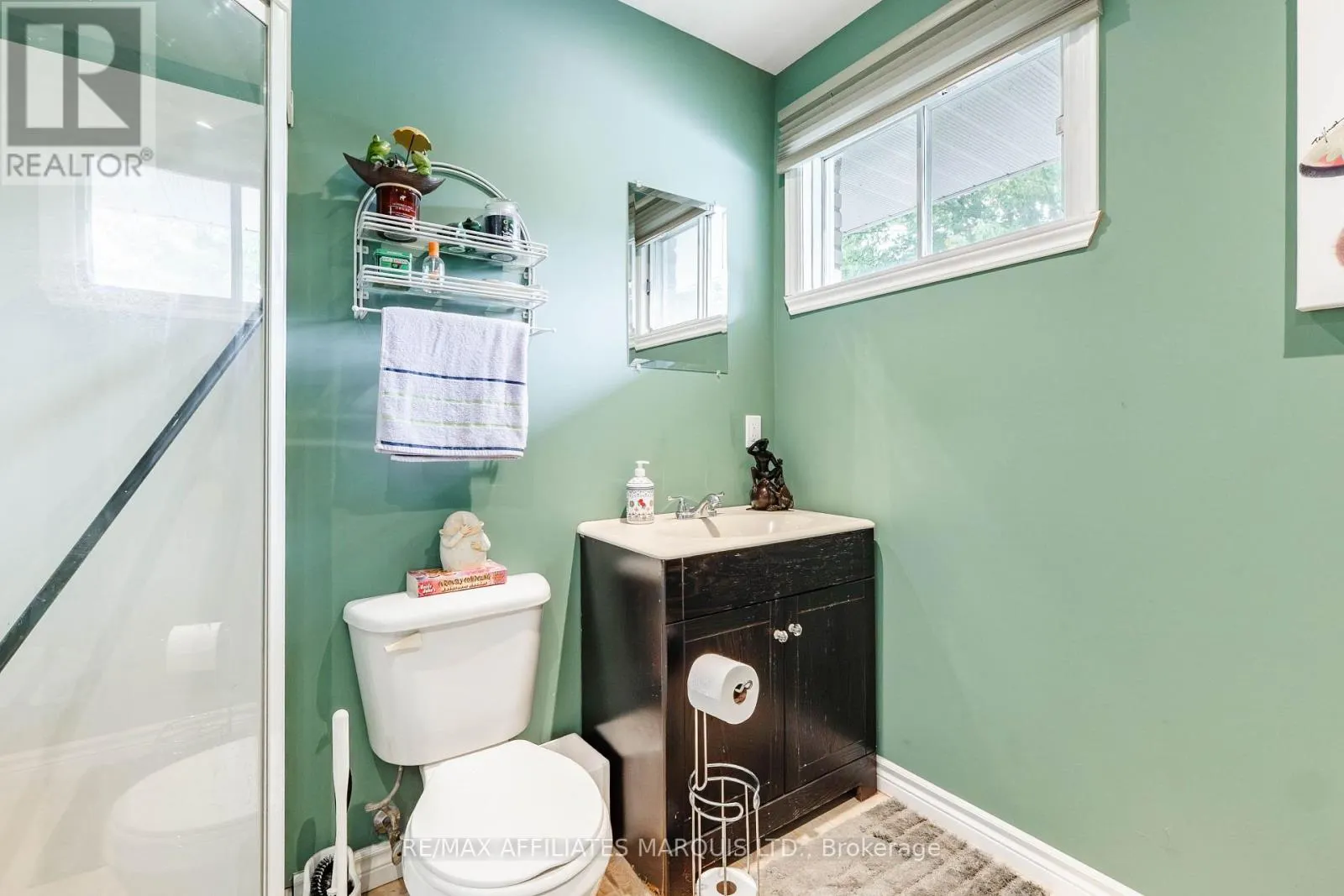 114 ST GEORGE STREET W