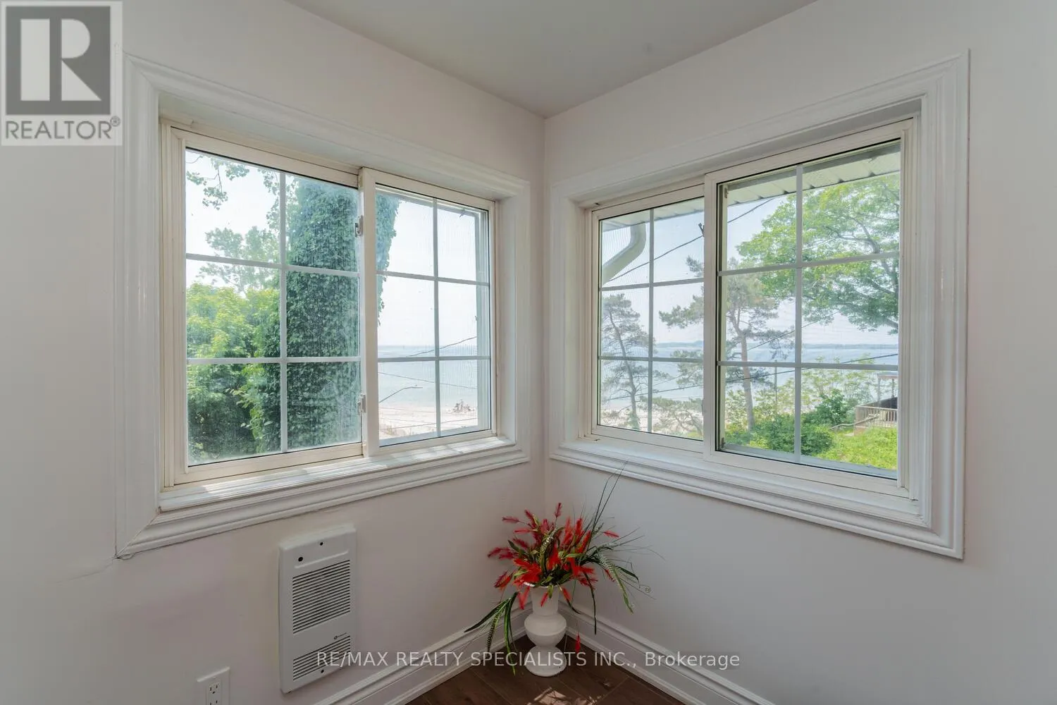 532 RIDGEWAY ROAD