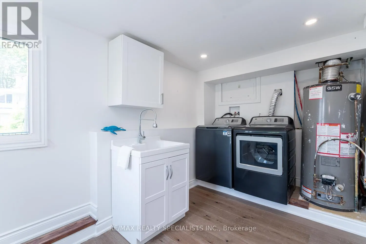 532 RIDGEWAY ROAD
