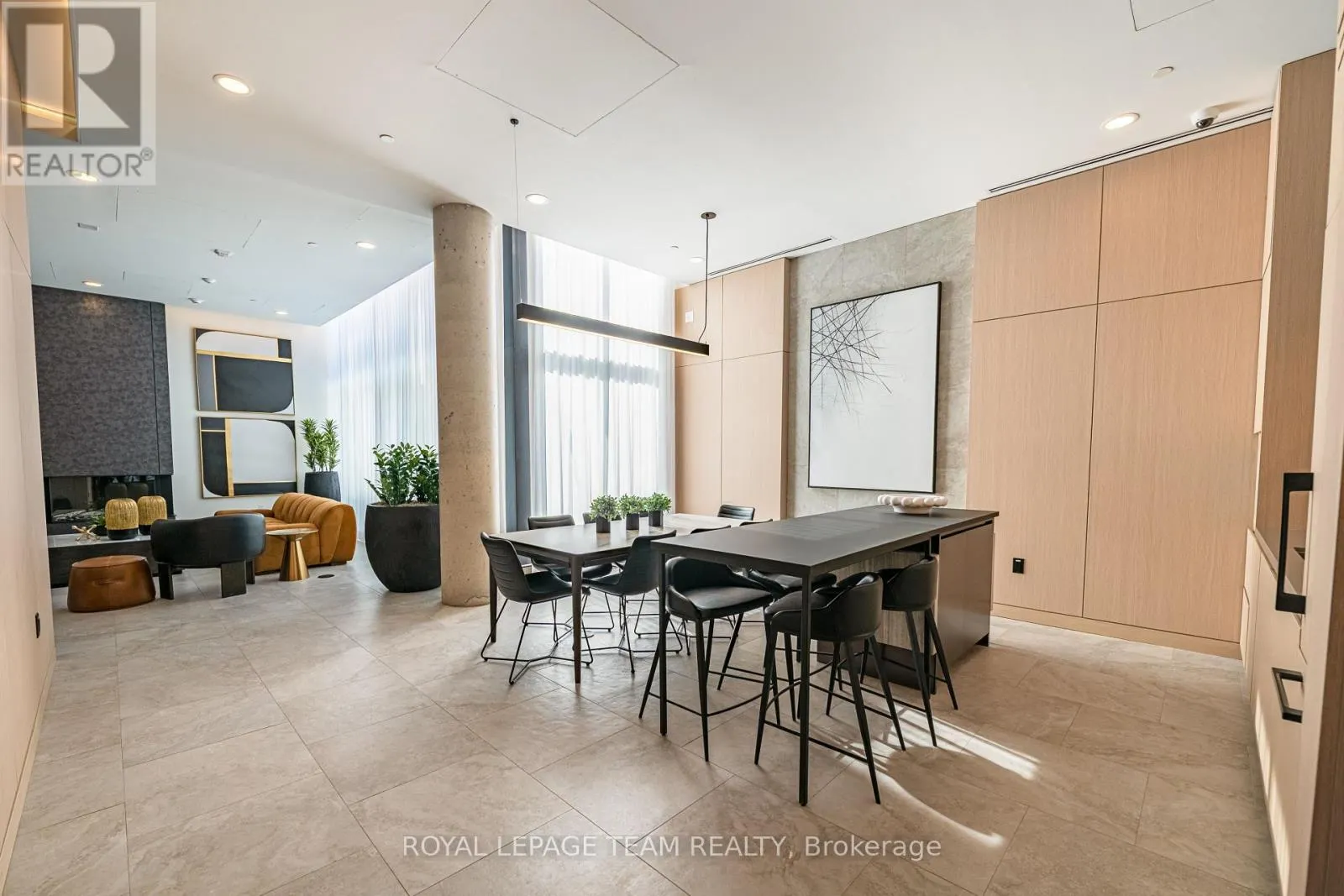 509 - 10 JAMES STREET