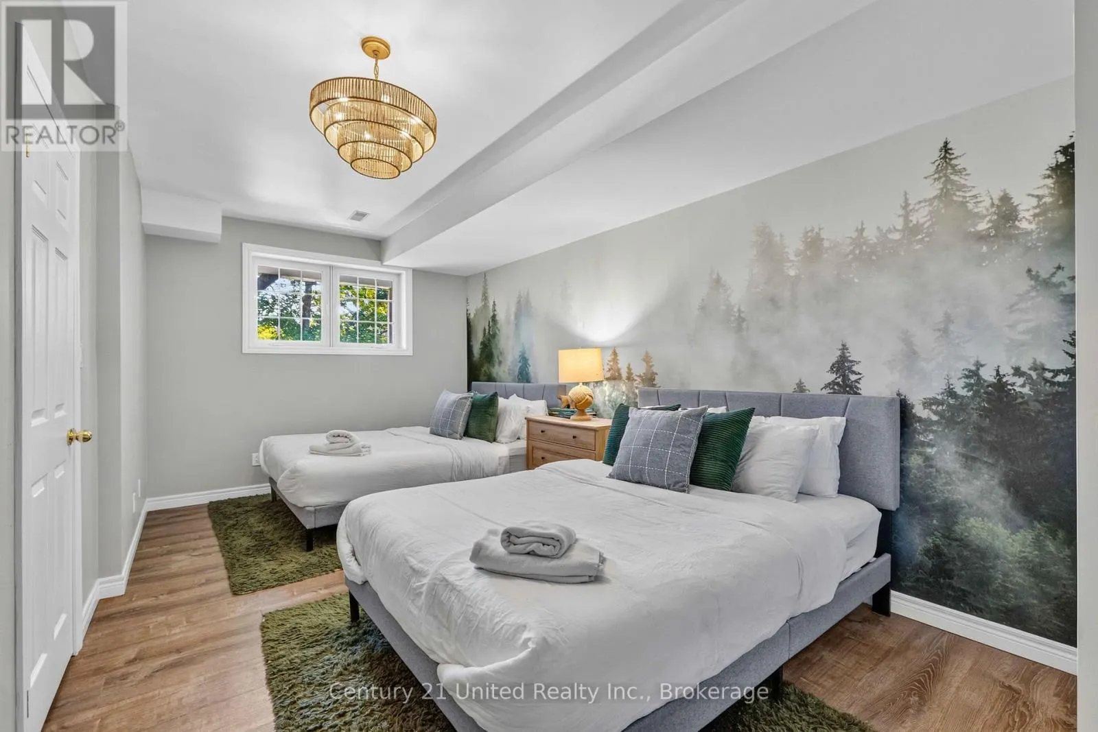 79 OAKRIDGE ROAD