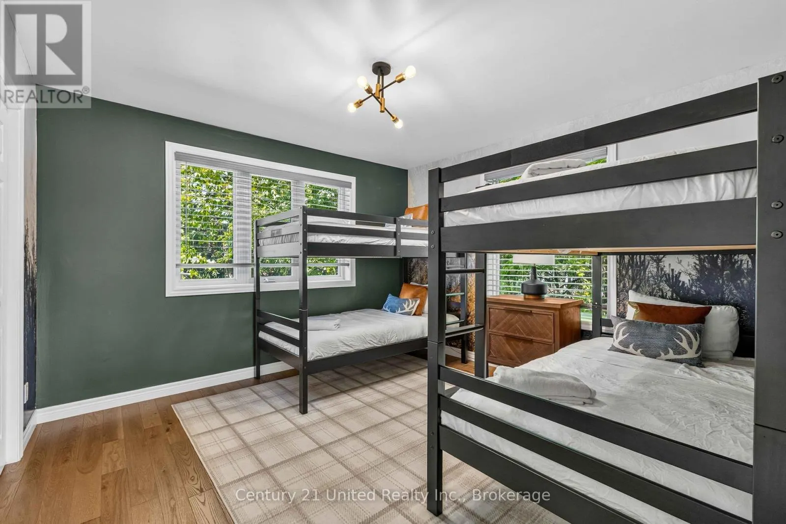 79 OAKRIDGE ROAD