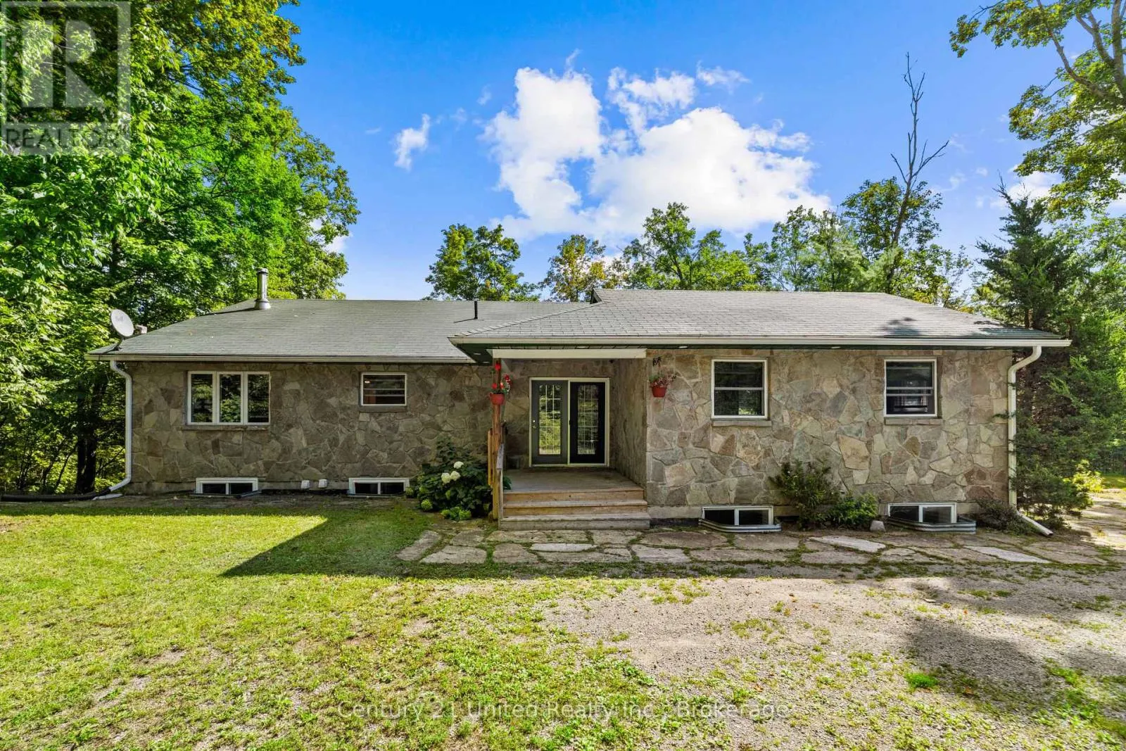 79 OAKRIDGE ROAD