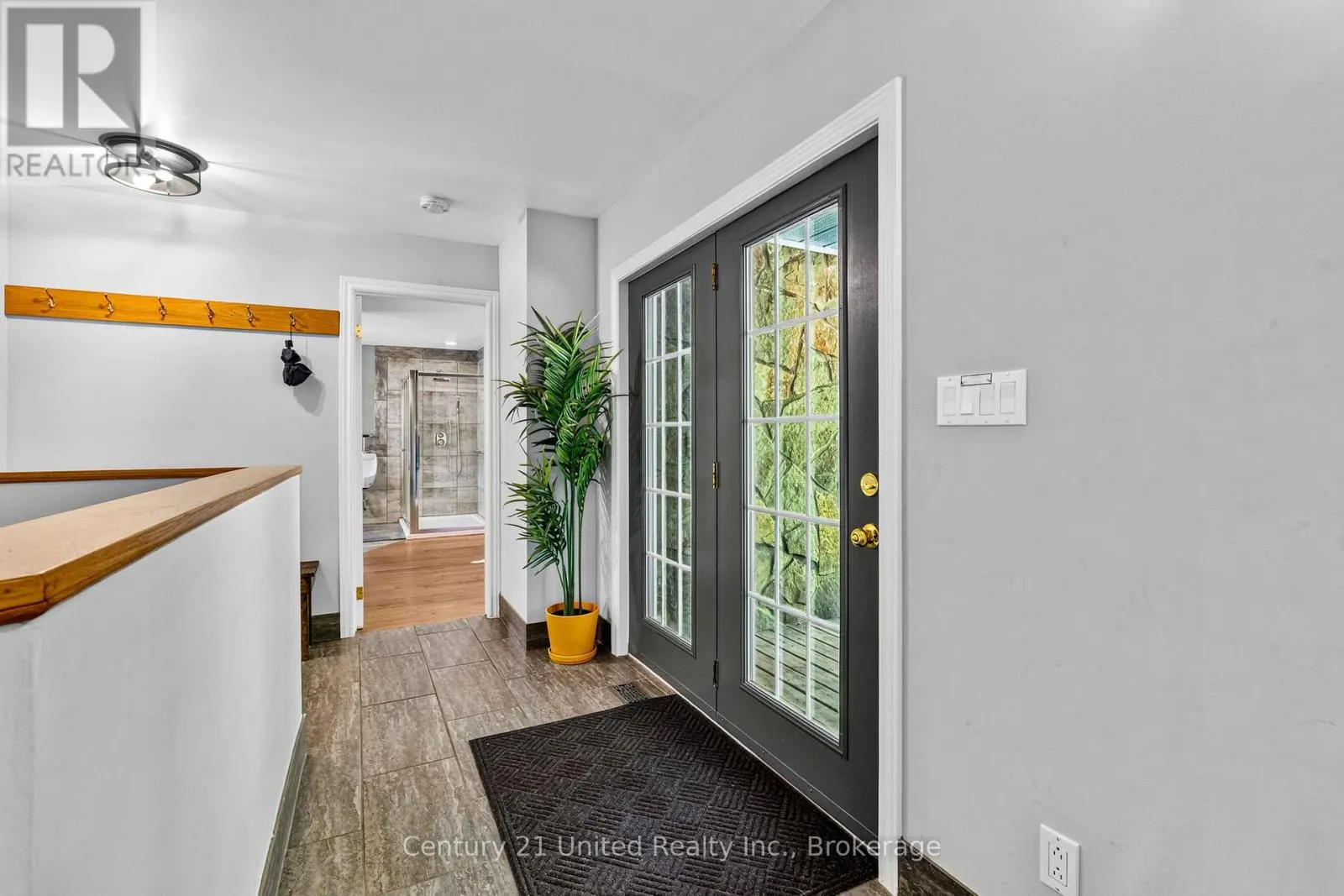 79 OAKRIDGE ROAD