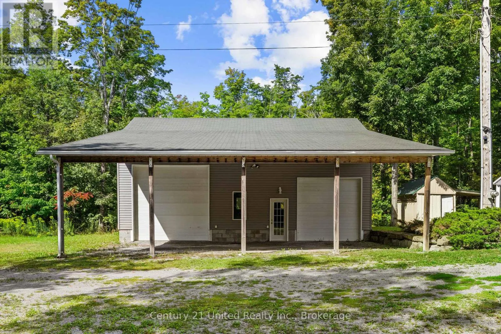 79 OAKRIDGE ROAD