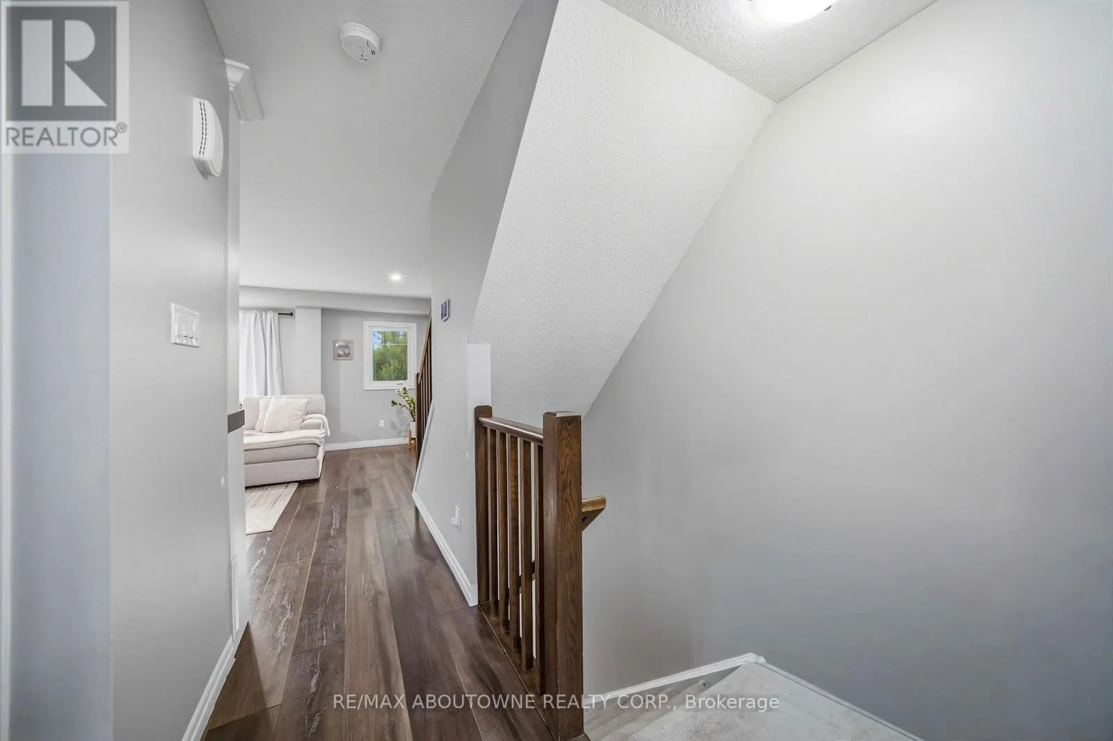 38 - 750 LAWRENCE STREET