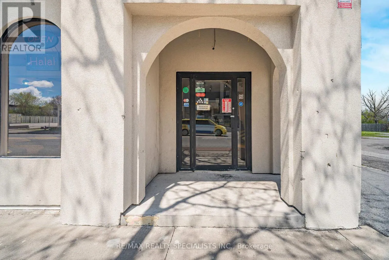 5703 FERRY STREET