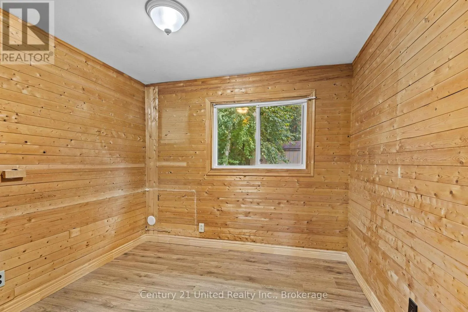 1249 BIRCHVIEW ROAD
