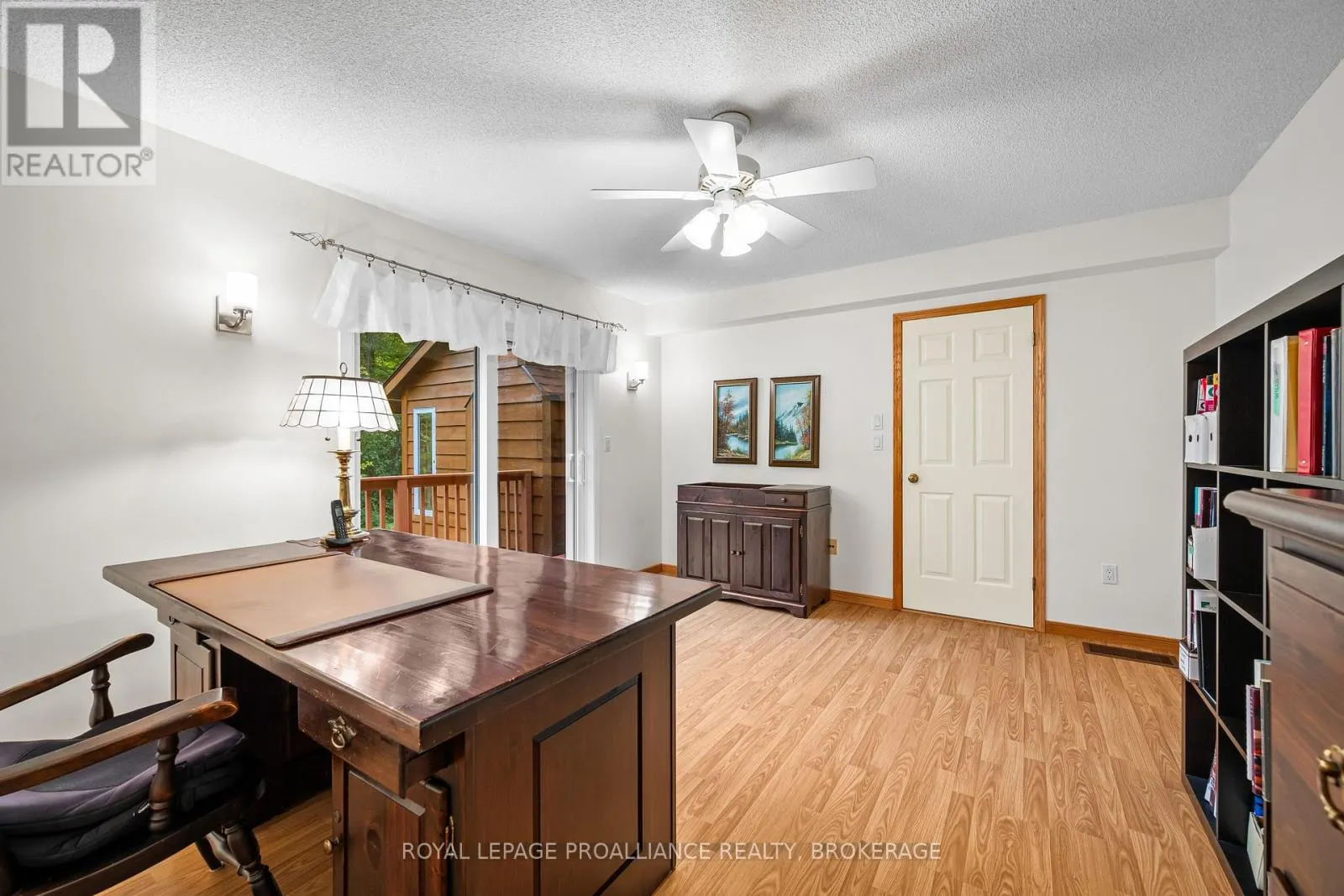 1612 GROUSEWOOD LANE