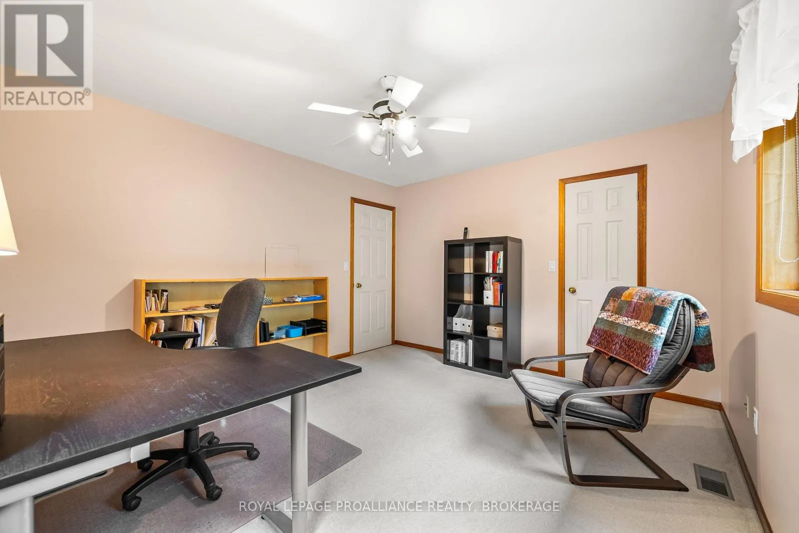 1612 GROUSEWOOD LANE