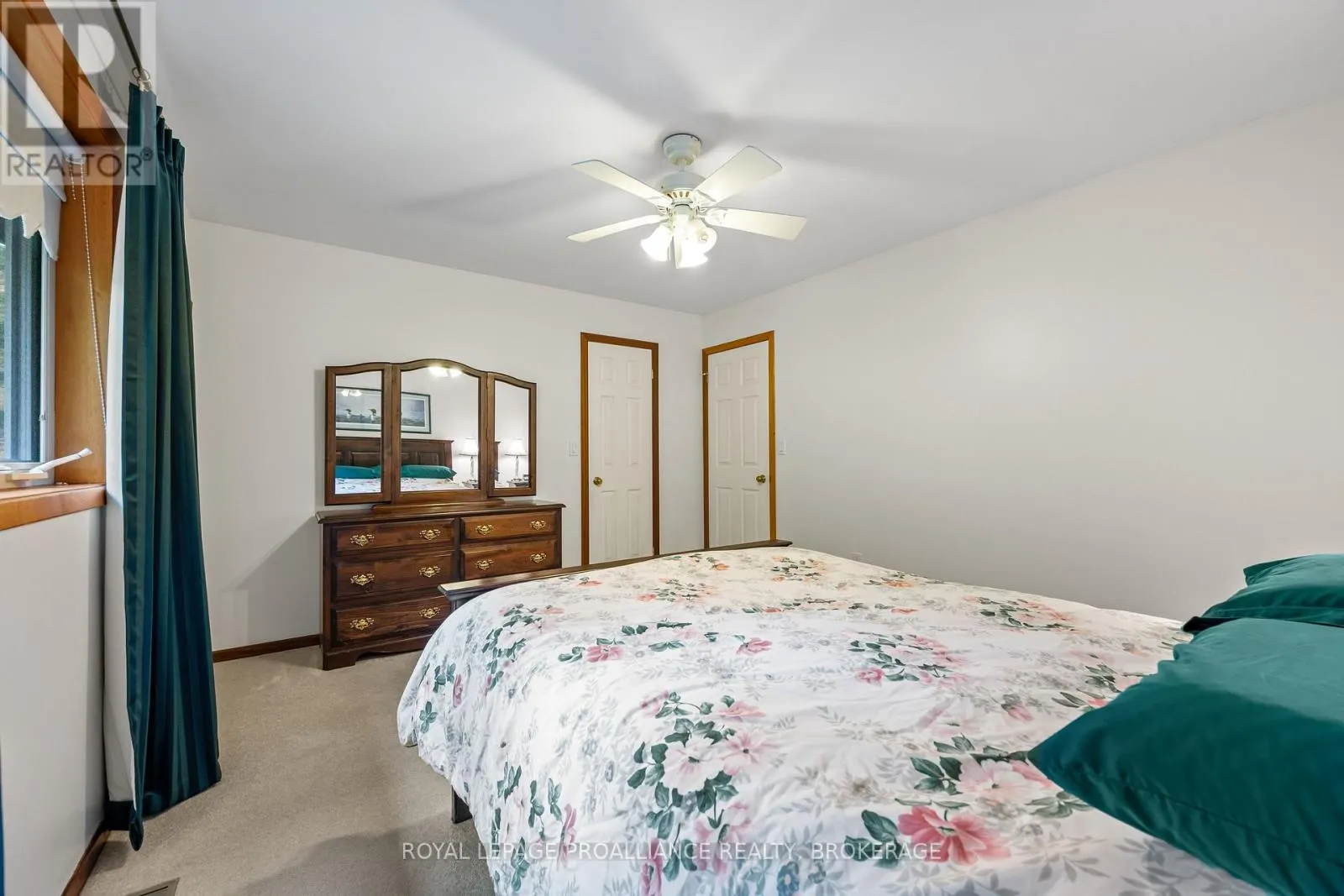 1612 GROUSEWOOD LANE