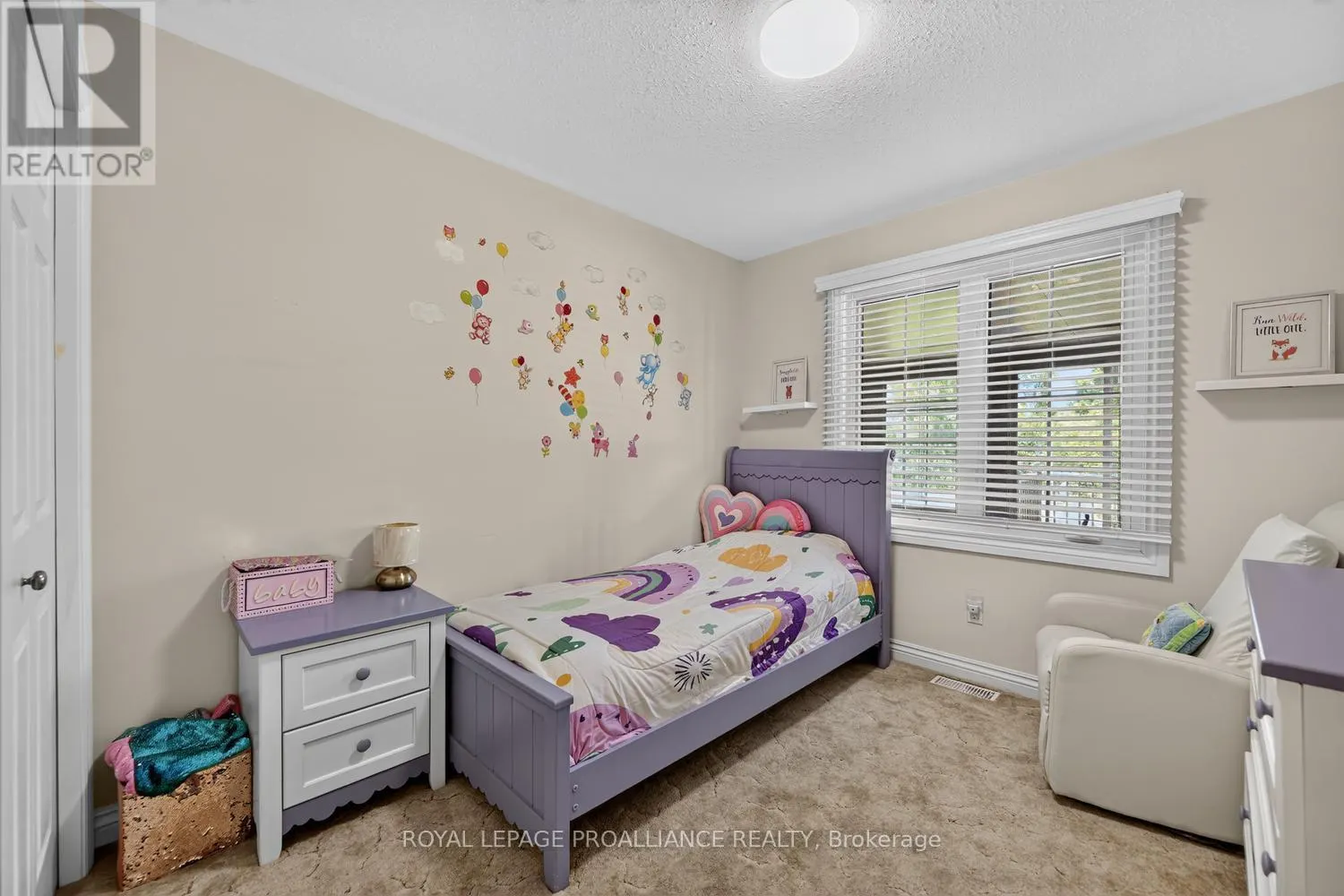 1099 BRIDLEWOOD DRIVE