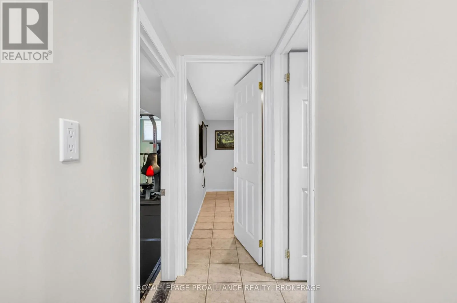 24 BALMORAL COURT