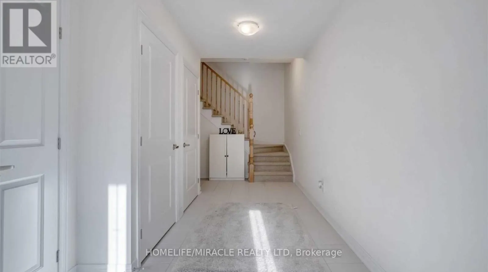 132 - 77 DIANA AVENUE