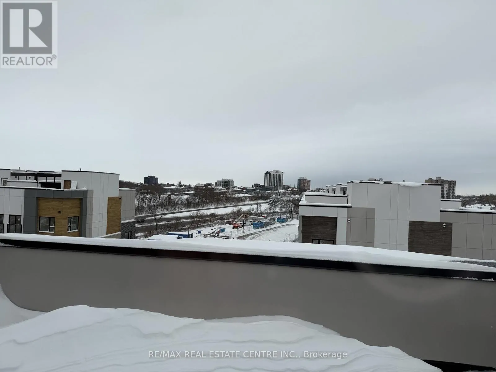SUITE 334 (302C) - 16 MELBOURNE AVENUE
