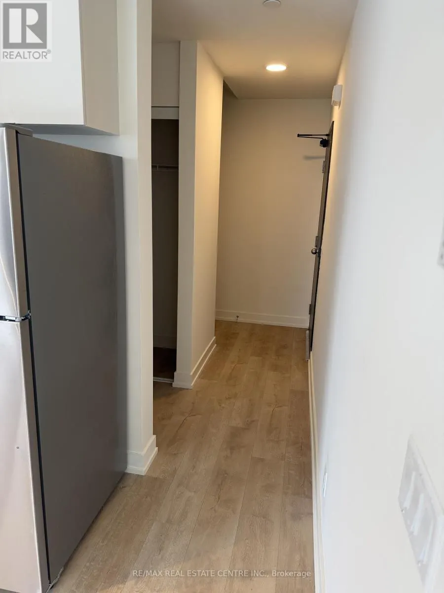 SUITE 334 (302C) - 16 MELBOURNE AVENUE