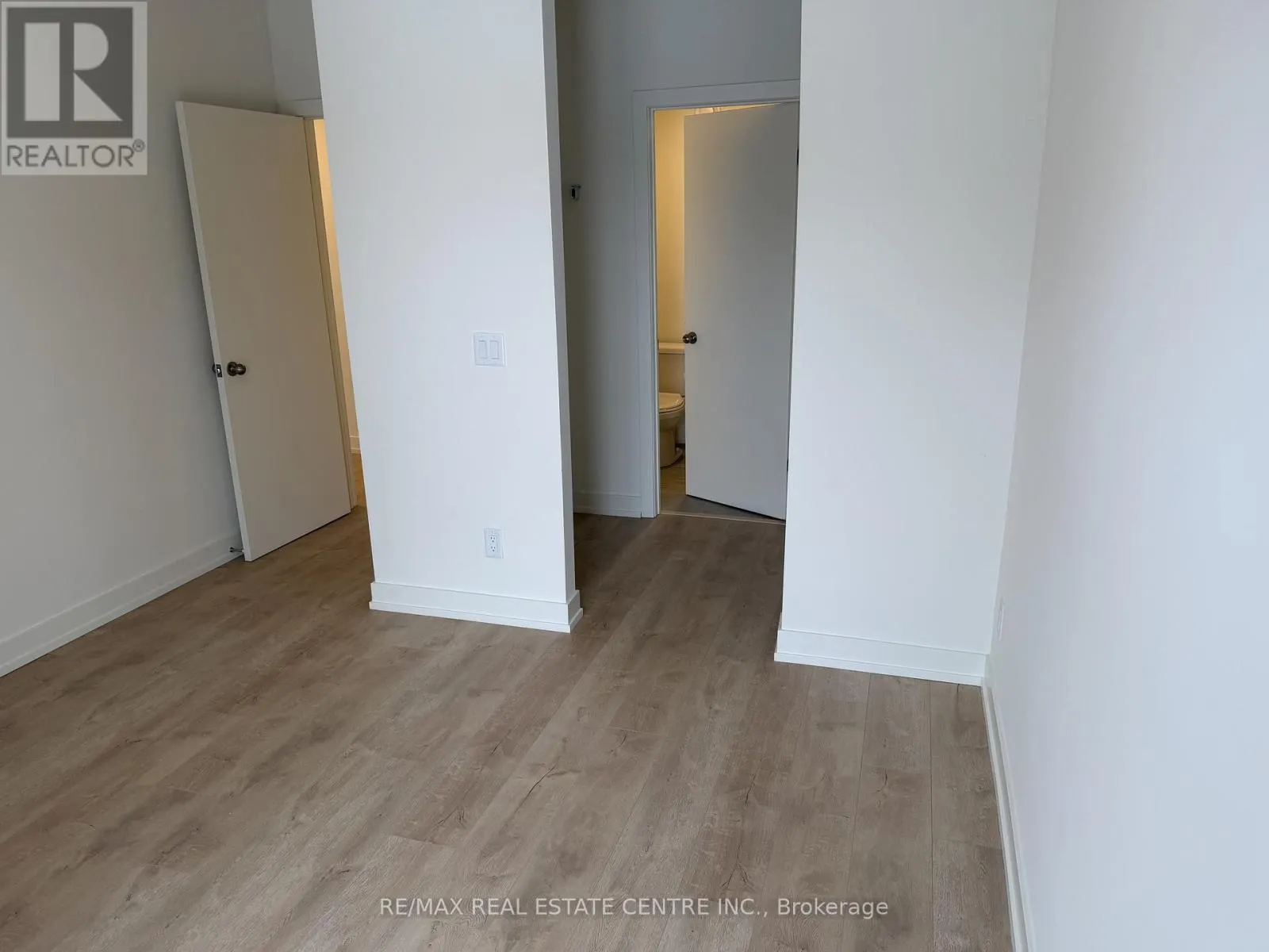 SUITE 334 (302C) - 16 MELBOURNE AVENUE