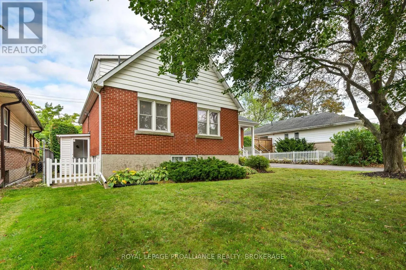 5 WESTMORELAND ROAD