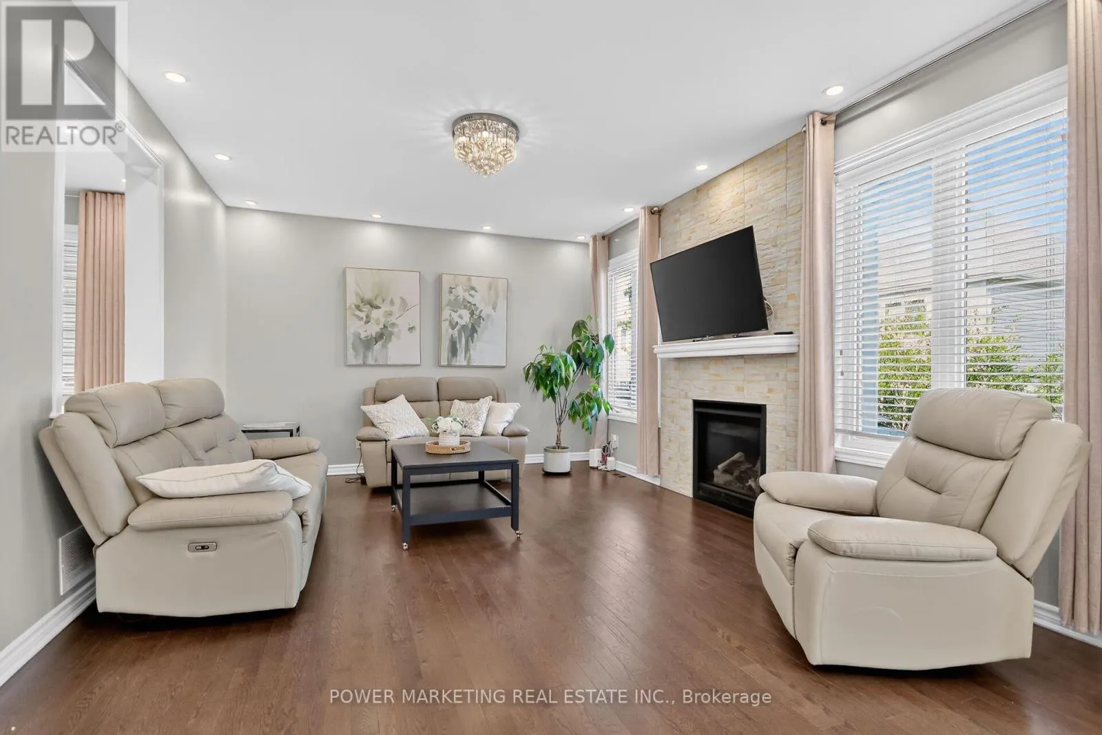 26 PALMETO COURT