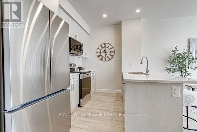 307 - 75 WALNUT STREET #307