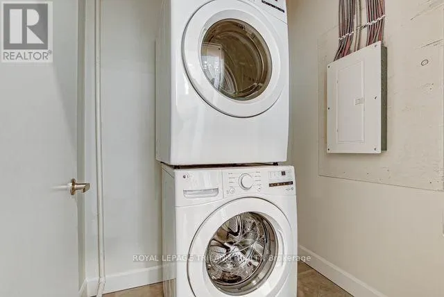 307 - 75 WALNUT STREET #307