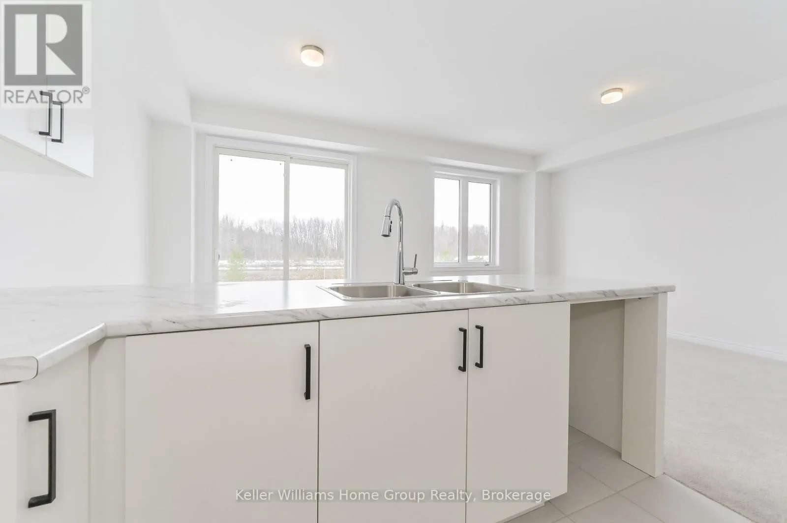128 EDMINSTON DRIVE